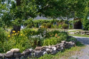 Grounds at Heritage Treatment Foundation, a drug and alcohol rehab near Montreal