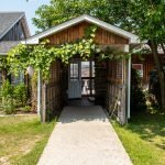 Lounge Entrance at Heritage Treatment Foundation, a drug and alcohol rehab near Montreal