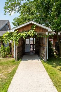 Lounge Entrance at Heritage Treatment Foundation, a drug and alcohol rehab near Montreal