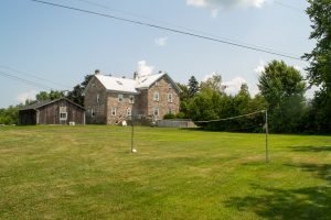 Grounds at Heritage Treatment Foundation, a drug and alcohol rehab near Montreal