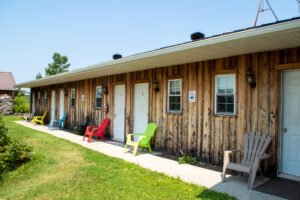 family therapy and lodgings at heritage cottages wood and grass